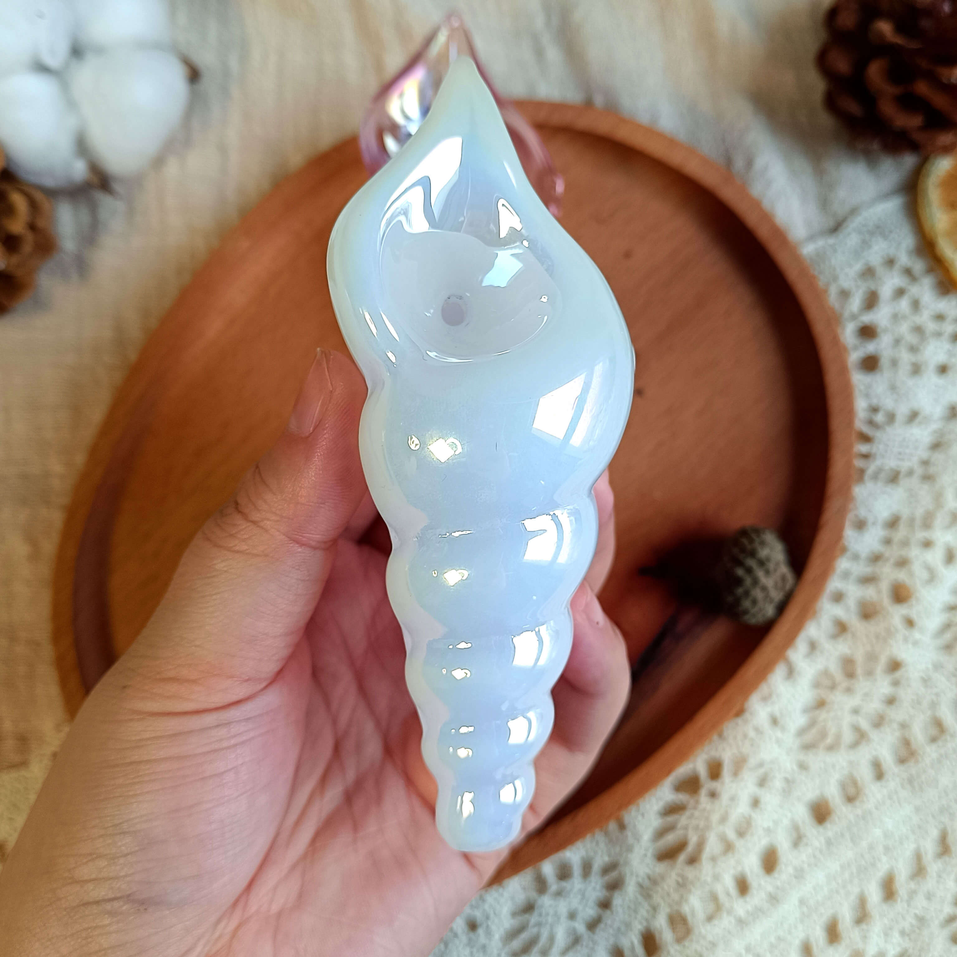 4.5 Inch Glass Smoking Pipe,Conch Shell Design,Cute Girly Bowl,Perfect Gift for Her,Pocket Glass Pipe,Spoon Pipe