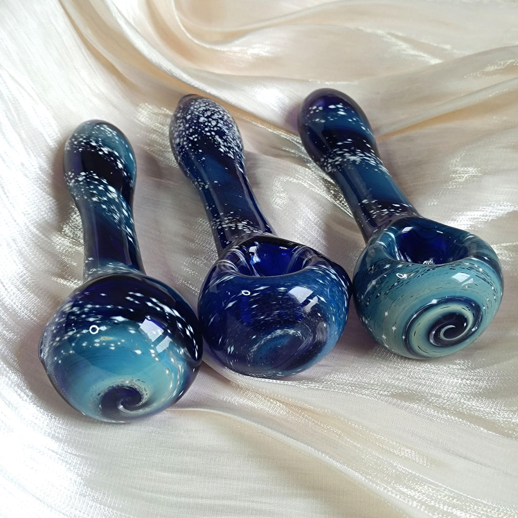 5 Inch Galaxy Space Glass Pipe,Unique Gift for Her,Art Womens Pipes,Spoon Pipe,Cute Girly Bowl,Pocket Pipe
